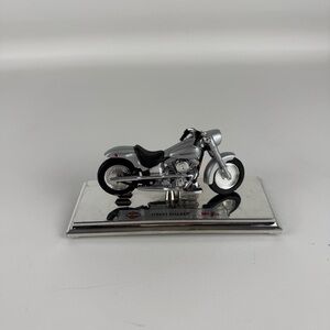 Maisto Harley-Davidson 2000 FLSTF Street Stalker 1:18 Scale Diecast Model